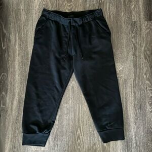 Nike Dry-FIT Medium 7/8 Sweatpants